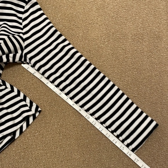 A.n.a Black & White Stripe Blazer - Picture 8 of 9